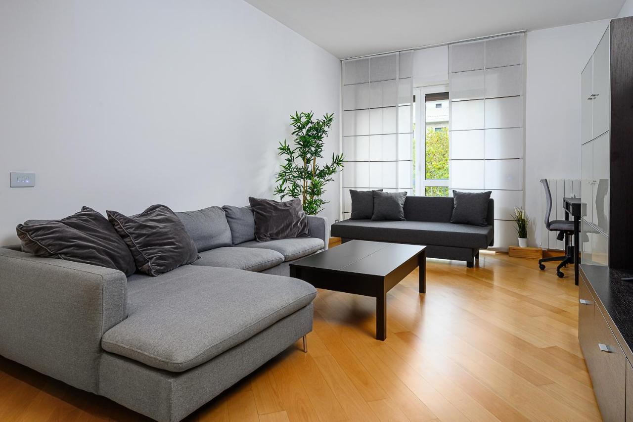 Stylish Condo Garibaldi Sempione 85M2 - Self Check-In Milano Exterior foto